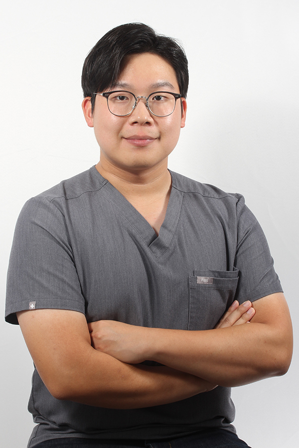 Dr Jun Kim